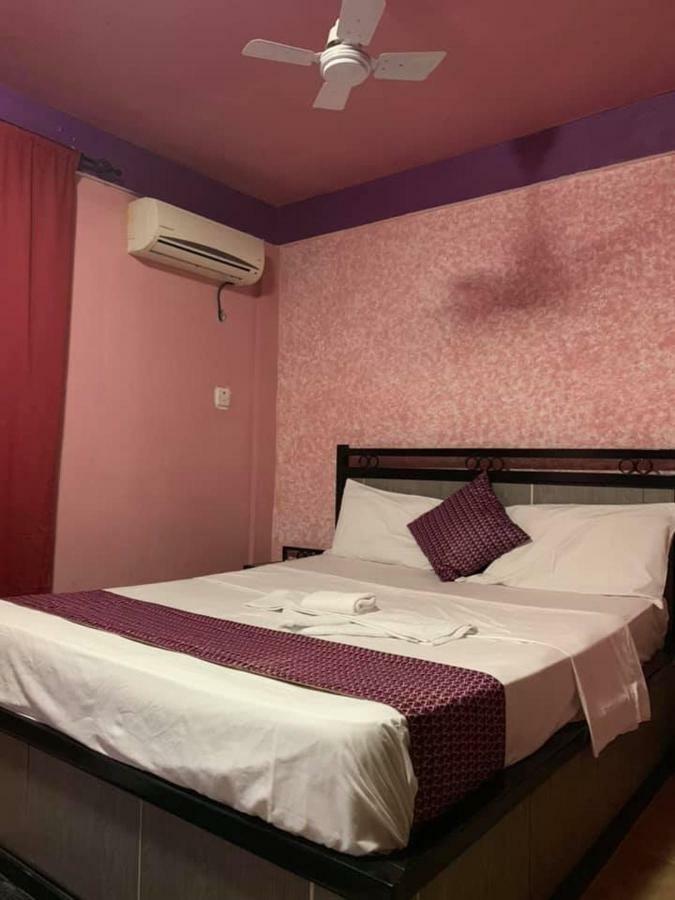 Vlv International Guest House Кололи Экстерьер фото