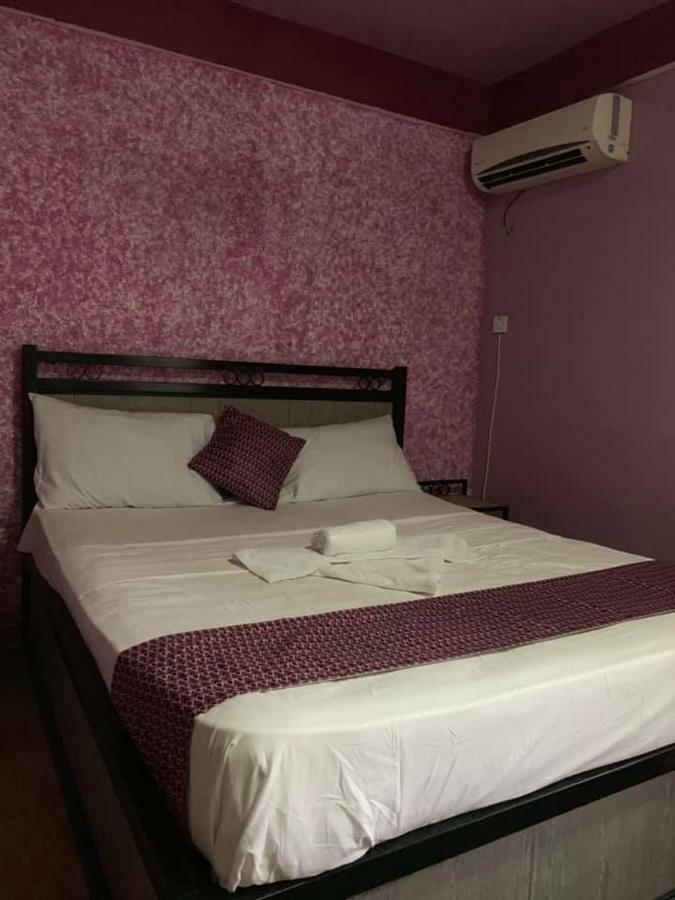Vlv International Guest House Кололи Экстерьер фото