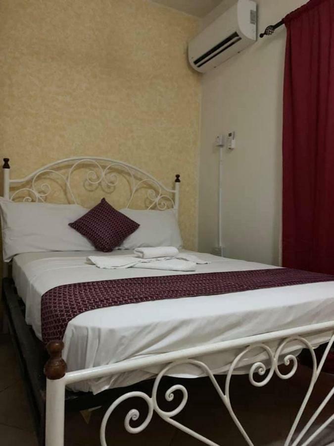 Vlv International Guest House Кололи Экстерьер фото